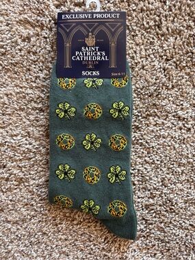 Saint Patrick’s Cathedral Dublin Ireland Irish clover knot socks adult one size